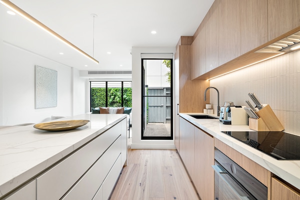 Licht en ruim appartement met dakterras in South Melbourne - thumbnail 5