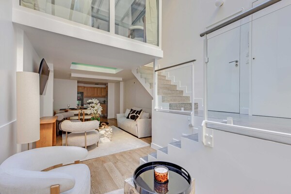 Uniek appartement in de Marais, vlakbij het Centre Pompidou - thumbnail 2