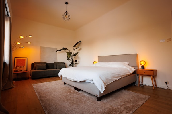 Royaal 4-persoons loftappartement van 200 m² in Zwevegem - thumbnail 5