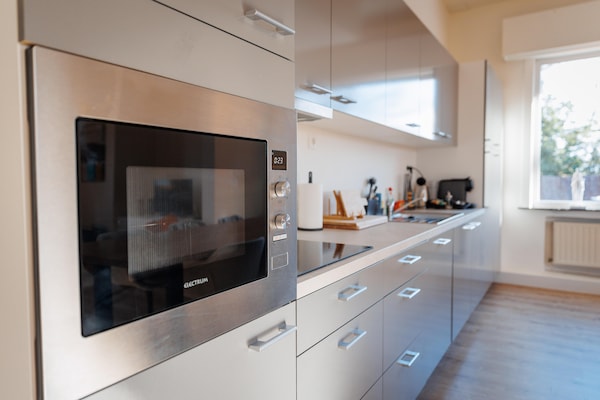 Royaal 4-persoons loftappartement van 200 m² in Zwevegem - thumbnail 3