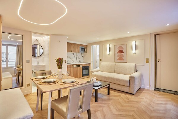 Parijs appartement 40m²: gerenoveerd, vlakbij Opéra Garnier - thumbnail 2