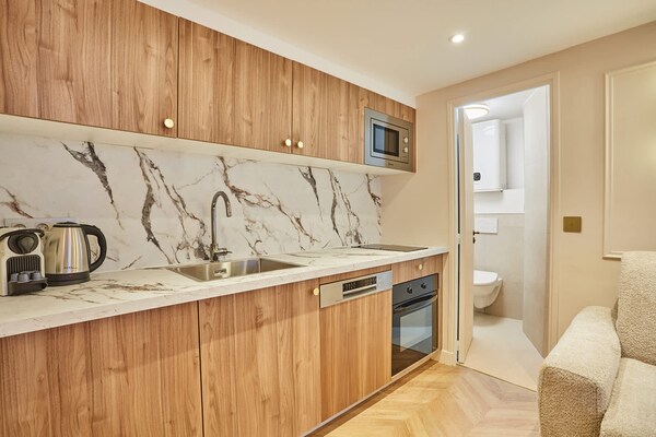 Parijs appartement 40m²: gerenoveerd, vlakbij Opéra Garnier - thumbnail 4