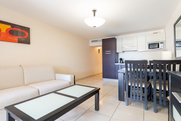 4-persoons appartement in Mandelieu-la-Napoule nabij het strand - thumbnail 2