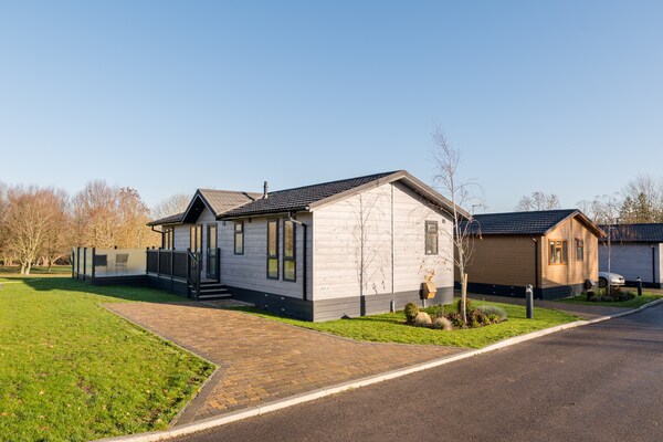 Pembroke Luxury Lodge - Essex