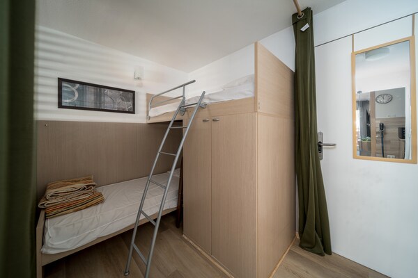 Appartement 6 pers. aan de piste in Allos met verwarmd zwembad - thumbnail 6