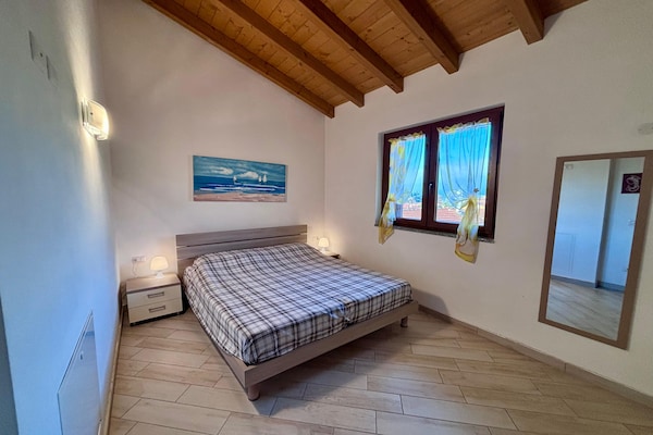 Centraal gelegen appartement in Brezzo di Bedero voor 4 personen - thumbnail 3