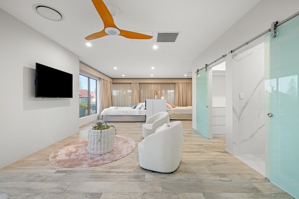 Luxe kustappartement voor 12 in Margate met sauna, tuin en BBQ - thumbnail 4
