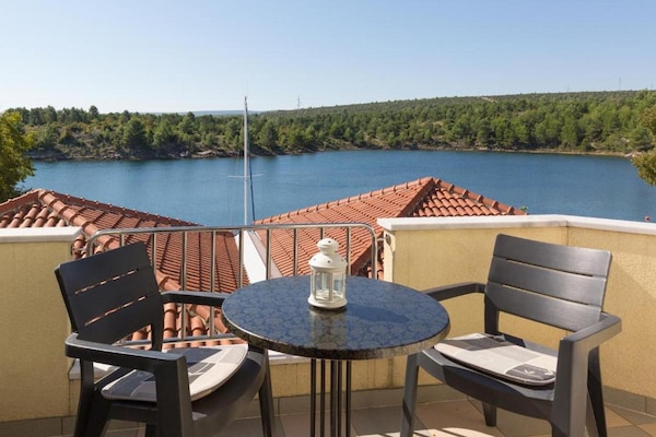 3-persoons appartement in Obrovac op 300 m van het strand - thumbnail 4
