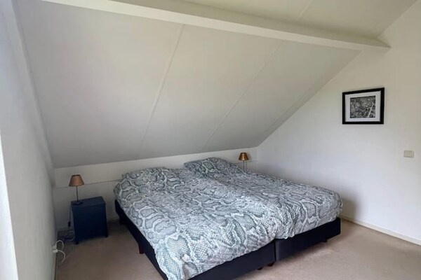 Vrijstaande bosbungalow voor 6 personen in het hart van het Land van Maas en Waal - thumbnail 6