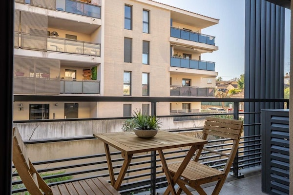 Sfeervolle studio met balkon in het hart van Saint-Tropez - thumbnail 4