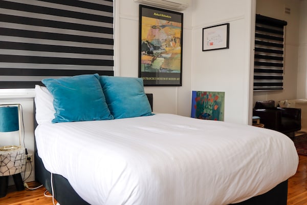 Charmant appartement met open haard en privétuin in Tenterfield - thumbnail 4