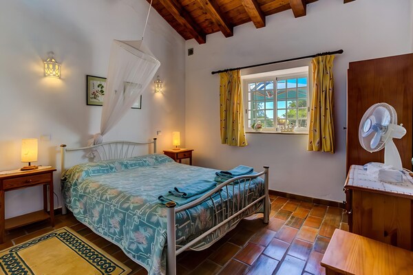 Girassol Apartment in Quinta Velha | Rust & comfort in de Algarve - thumbnail 6