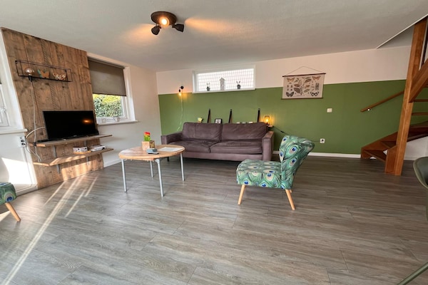Vrijstaande 4-persoonsbungalow met omheinde tuin in Noordwijk - thumbnail 2