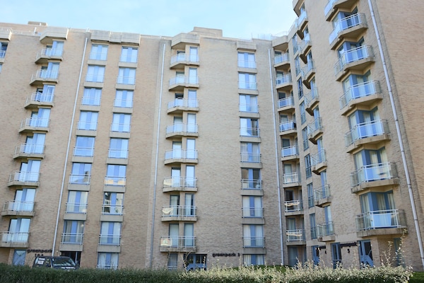 Licht appartement Greenpark III in Nieuwpoort met uitzicht op de haven - thumbnail 5