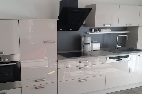 Knus appartement met balkon op 500m van centrum Radolfzell - thumbnail 3
