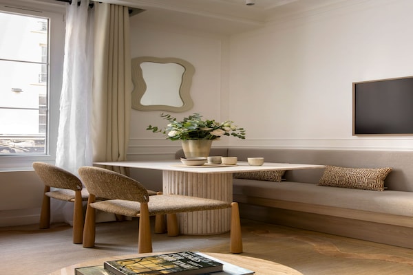 Modern appartement in levendig hart van Parijs, vlakbij Montorgueil - thumbnail 2