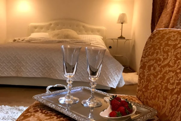Apartments & Rooms Latin - Standard Double Room - thumbnail 2