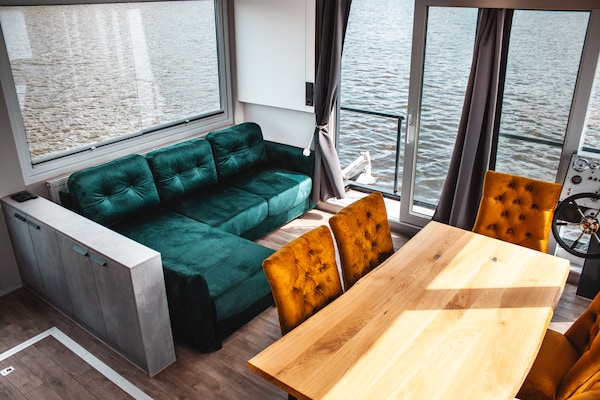 Woonboot Wannsee: 6-persoons vakantiehuis direct aan het meer in Berlijn - thumbnail 3