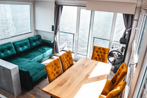 Woonboot Wannsee: 6-persoons vakantiehuis direct aan het meer in Berlijn - thumbnail 2