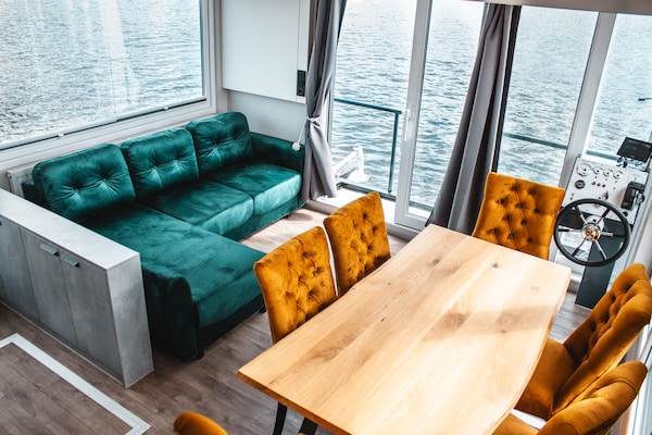 Woonboot Wannsee: 6-persoons vakantiehuis direct aan het meer in Berlijn - thumbnail 4