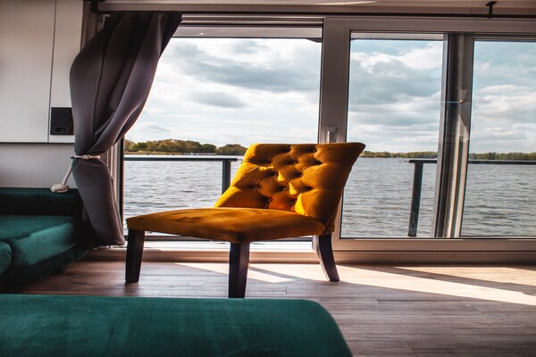 Woonboot Wannsee: 6-persoons vakantiehuis direct aan het meer in Berlijn - thumbnail 5