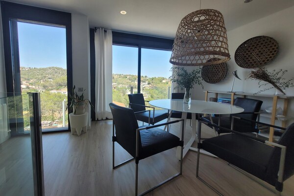 Modern vakantiehuis met zwembad in Olivella nabij Sitges - thumbnail 4