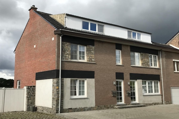 Heers Boven: Ruim vakantiehuis voor 10 personen met panoramisch dakterras over de boomgaarden - thumbnail 6
