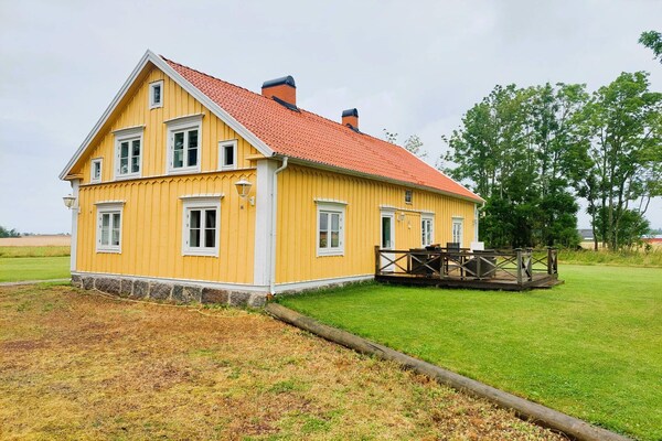 Ruim vakantiehuis voor 6 aan de golfbaan van Omberg in Östergötland - thumbnail 4