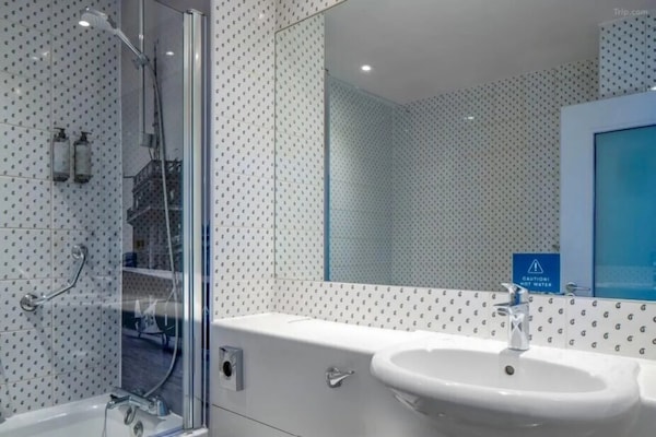 Comfortabel pension in Gloucester aan de rand van de Cotswolds - thumbnail 5