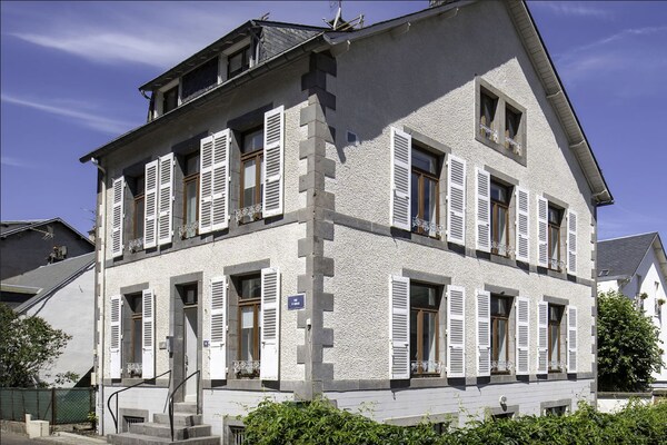 Villa Pax 2: Gezellig appartement aan de golfbaan in La Bourboule - thumbnail 6