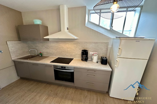 10-persoons vakantiehuis in het centrum van Mont-Dore · 84 m² - thumbnail 4