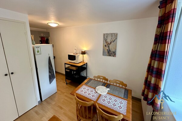 Licht appartement aan de Dordogne in La Bourboule, vlakbij het centrum - thumbnail 5