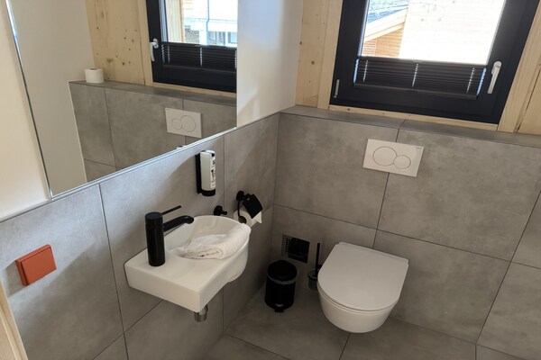 Ruim natuurchalet voor 8 personen met sauna en jacuzzi op de Turracher Höhe - thumbnail 2