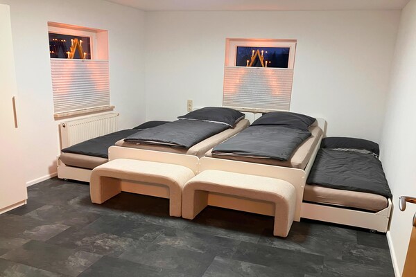 Ruim vakantiehuis voor 6 personen met tuin en balkon nabij skilift in Mildenau - thumbnail 5