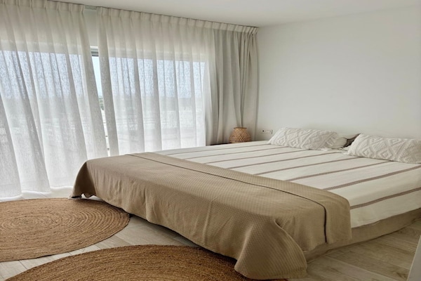 6-persoons penthouse aan het strand in Casares - thumbnail 5