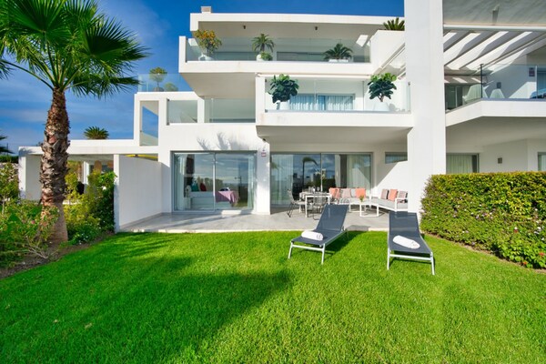 4-persoons elegant appartement aan het strand in Casares - thumbnail 1