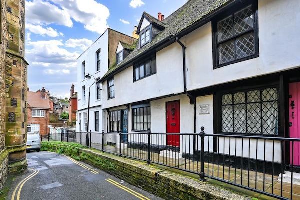 Old Town Cottage, Hastings - ヘースティングズ