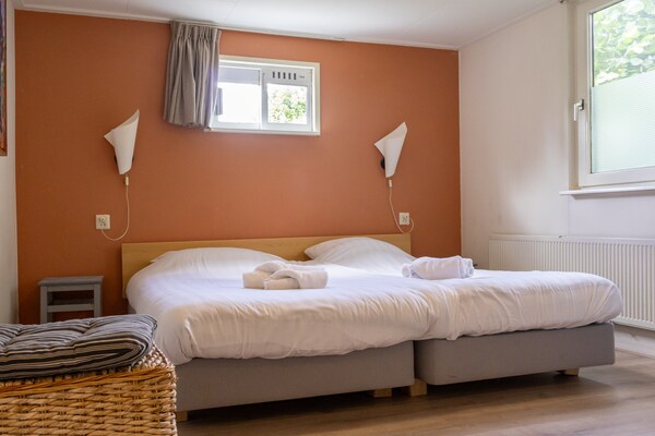 Huis & Meer: knus vakantiehuis op 20m² bij het IJsselmeer in Lemmer - thumbnail 6