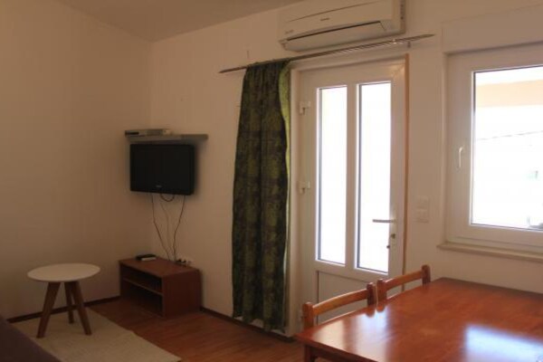 Sanja Apartments Posedarje - (A2) OneBedroom Apartment with  Terrace  and SeaView - thumbnail 3