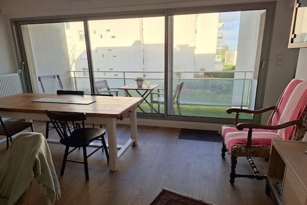 Aan zee: Licht en modern appartement in Plougonvelin - thumbnail 6