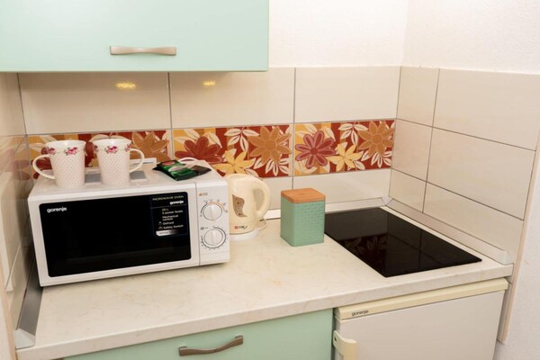 Villa Goldfield - Studio Apartment with Sea View and Balcony - thumbnail 2