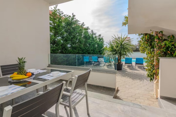 Romantische villa met gedeeld zwembad en privéterras nabij Zadar - thumbnail 3