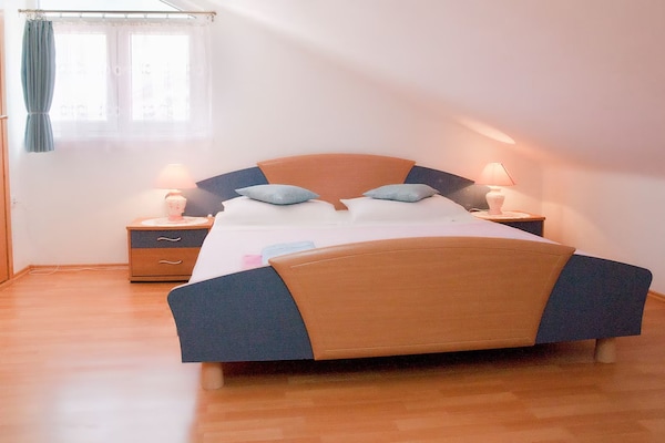 Apartments Ad Astra - Two Bedroom Apartment with Terrace and Sea View - thumbnail 4