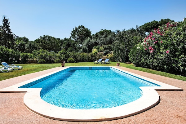 Villa Elena: op 800m van de golfbaan in het hart van Vilamoura - thumbnail 2