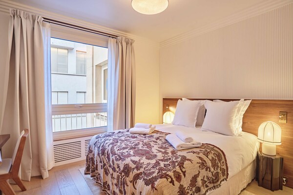 Verfijnd designappartement in het hart van Saint-Germain-des-Prés - thumbnail 5