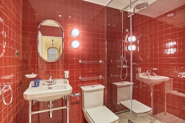 Verfijnd designappartement in het hart van Saint-Germain-des-Prés - thumbnail 6