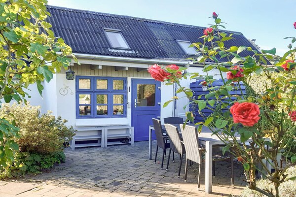 Vrijstaand vakantiehuis op Samsø met uitzicht op de golfbaan - thumbnail 1
