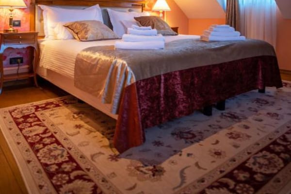 Jurjevec Castle - Standard room 1 - thumbnail 4