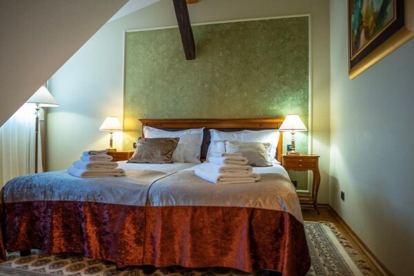 Jurjevec Castle - Standard room 16 - thumbnail 6