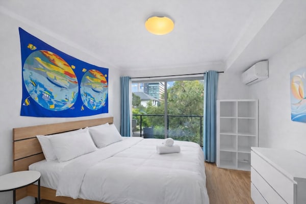 Licht appartement met zwembad en fitness in Bowen Hills - thumbnail 1